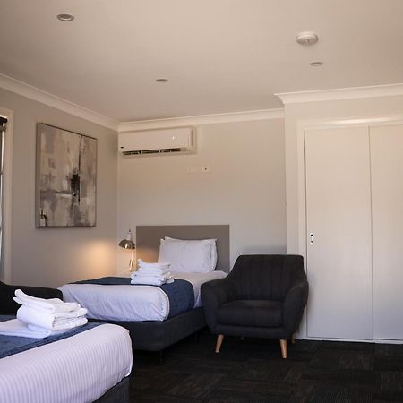 Eastend Studio Apartments ดับโบ ภายนอก รูปภาพ