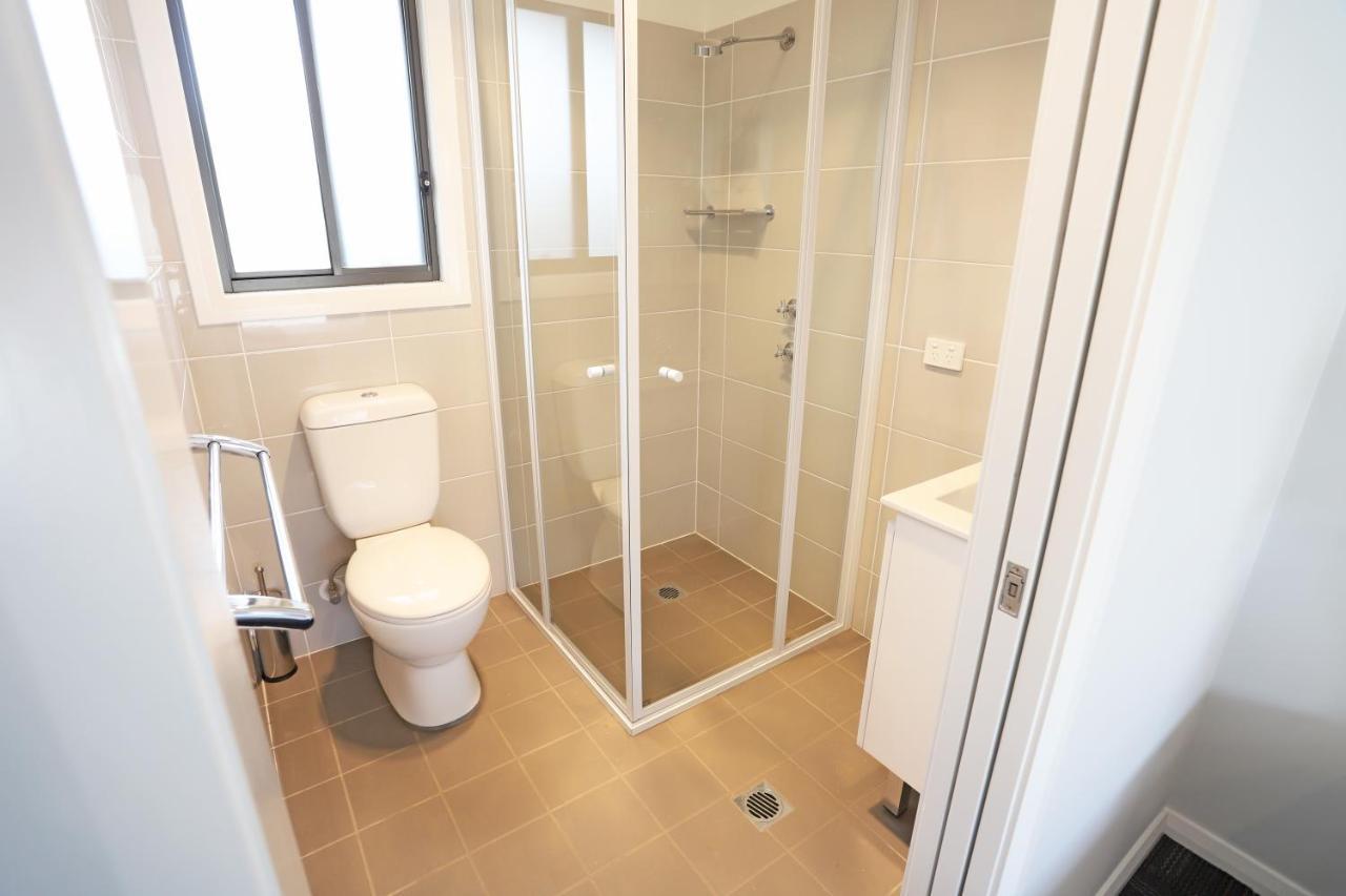 Eastend Studio Apartments ดับโบ ภายนอก รูปภาพ